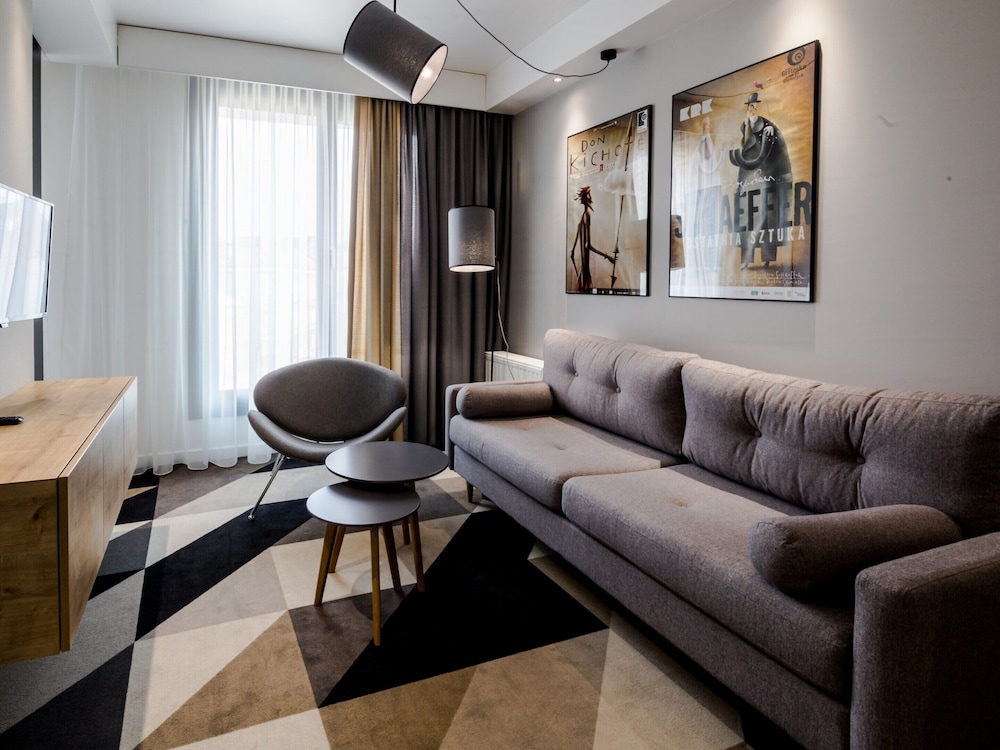Lwowska 1 — Hotel rooms in Krakow, Lesser Poland