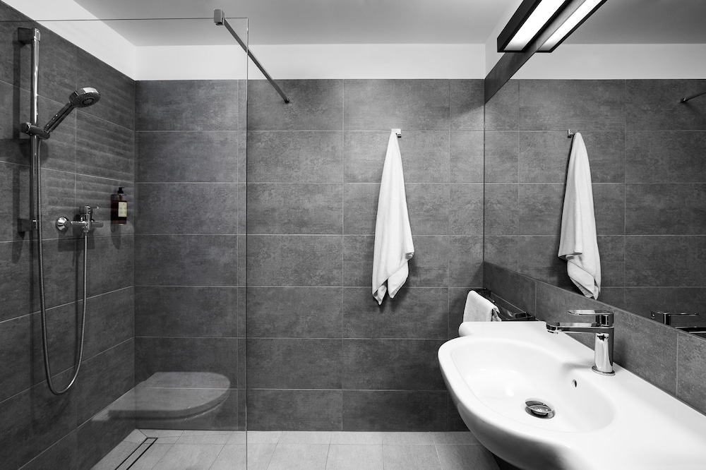 Lwowska 1 — Hotel rooms in Krakow, Lesser Poland