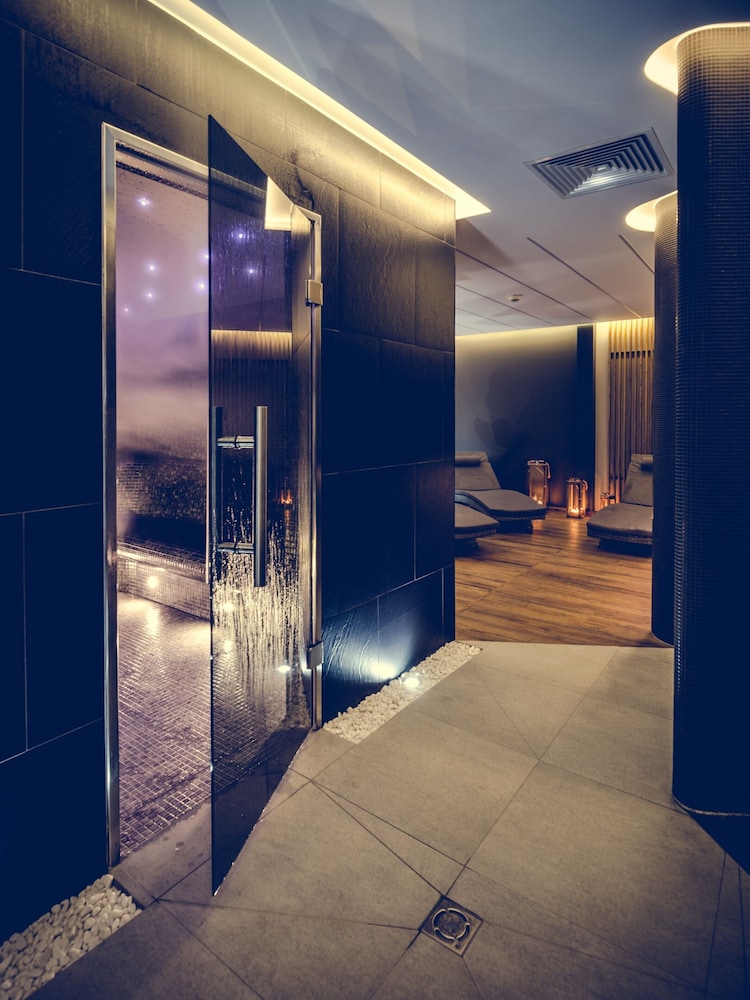 Lwowska 1 — Hotel rooms in Krakow, Lesser Poland