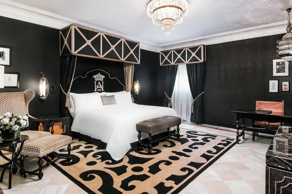 Hotel Alfonso XIII, a Luxury Collection Hotel, Seville — Hotel rooms in Seville, Andalusia