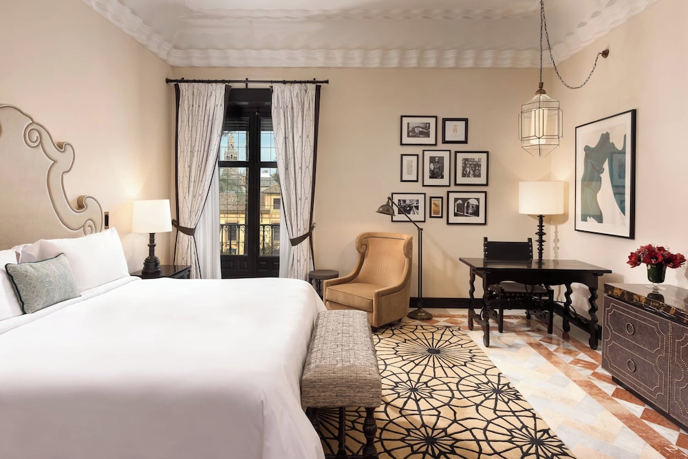 Hotel Alfonso XIII, a Luxury Collection Hotel, Seville — Hotel rooms in Seville, Andalusia