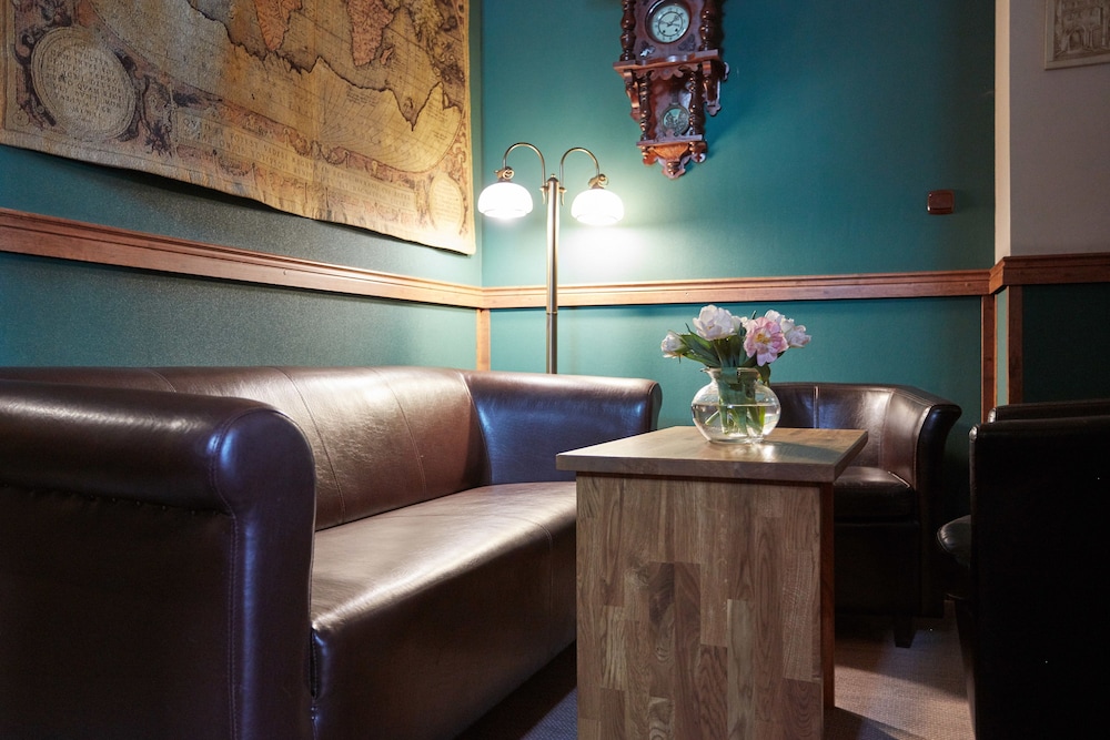 Hotel Batory — Restaurant & bars in Krakow, Lesser Poland