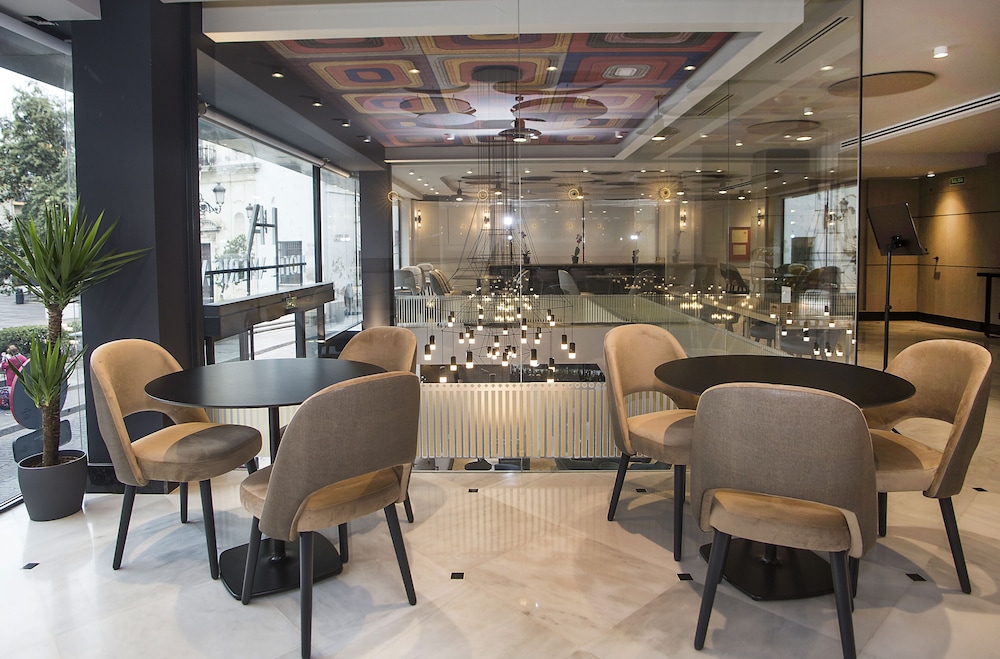 Hotel América Sevilla — Restaurant & bars in Seville, Andalusia