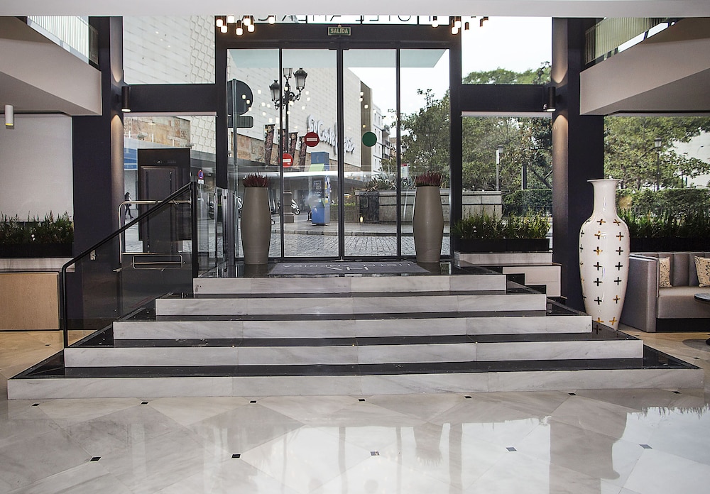 Hotel América Sevilla — Hotel building in Seville, Andalusia