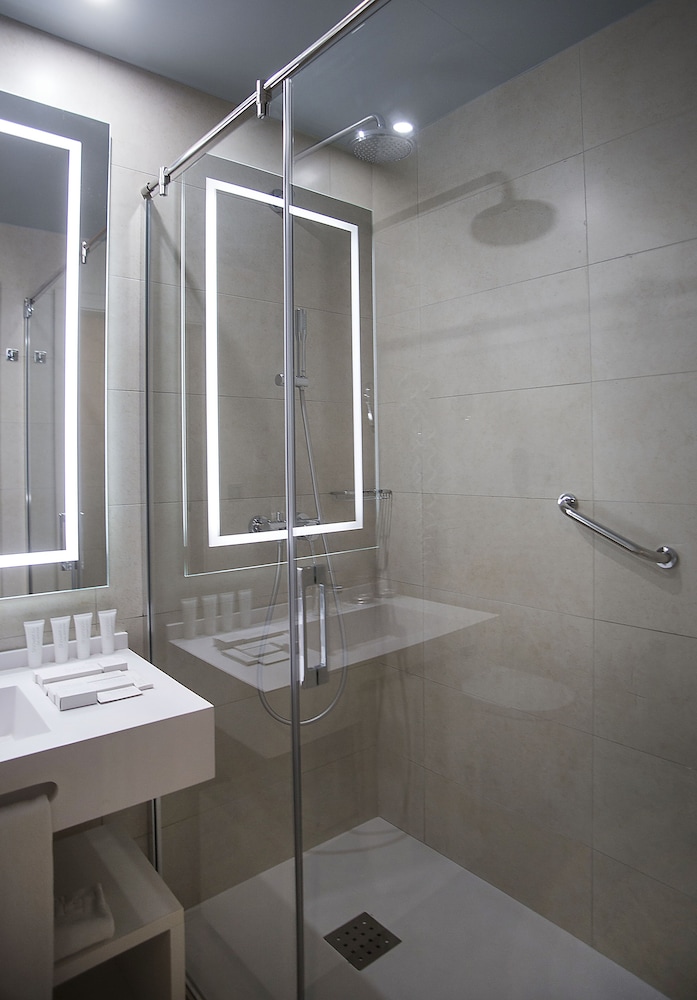 Hotel América Sevilla — Hotel rooms in Seville, Andalusia