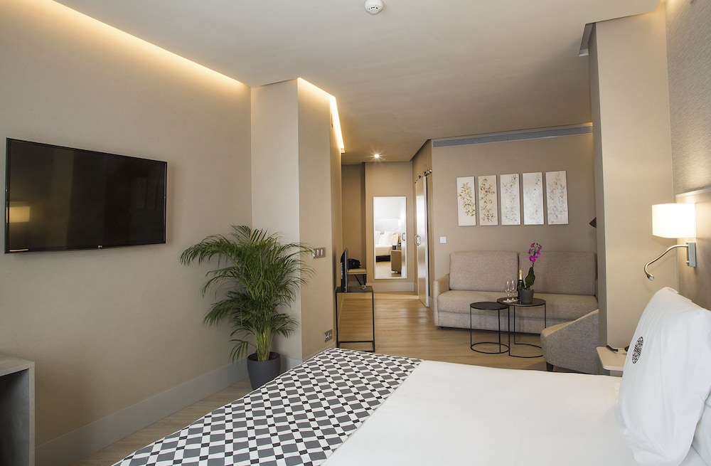 Hotel América Sevilla — Hotel rooms in Seville, Andalusia