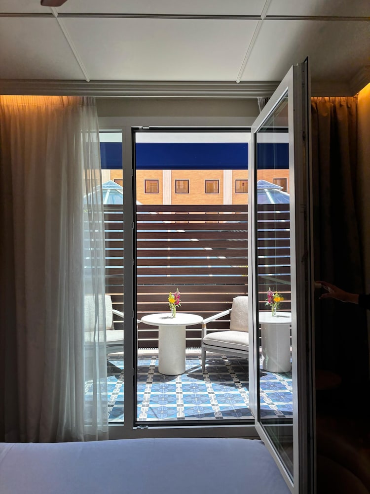 Only YOU Hotel Sevilla — Hotel rooms in Seville, Andalusia