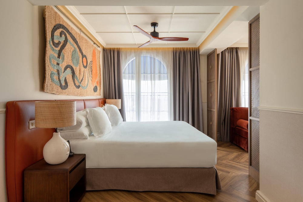 Only YOU Hotel Sevilla — Hotel rooms in Seville, Andalusia