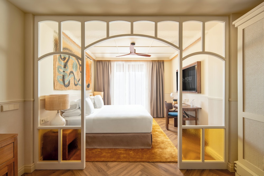 Only YOU Hotel Sevilla — Hotel rooms in Seville, Andalusia
