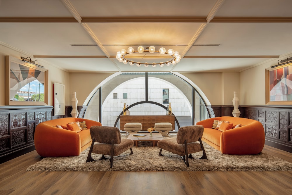 Only YOU Hotel Sevilla — Hotel building in Seville, Andalusia