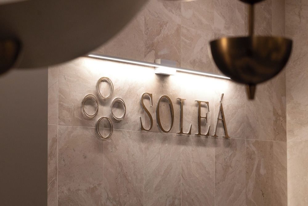 Fairmont Hotel Vancouver — Spa in Vancouver, British Columbia