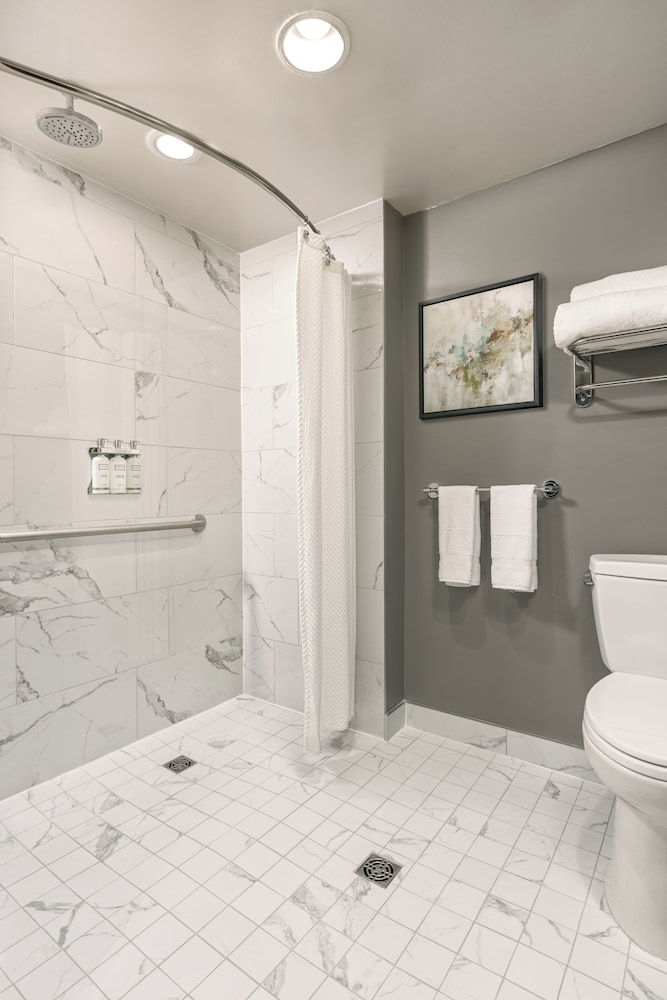 Georgian Court Hotel, WorldHotels Elite — Hotel rooms in Vancouver, British Columbia