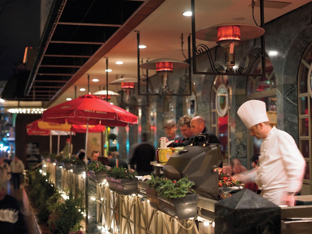 Georgian Court Hotel, WorldHotels Elite — Restaurant & bars in Vancouver, British Columbia