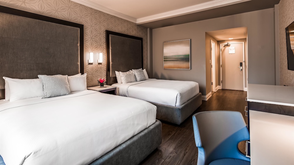 Georgian Court Hotel, WorldHotels Elite — Hotel rooms in Vancouver, British Columbia