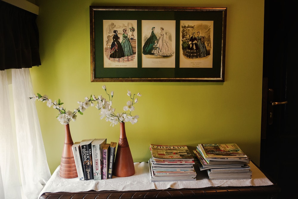 Hotel Eden — Hotel rooms in Krakow, Lesser Poland