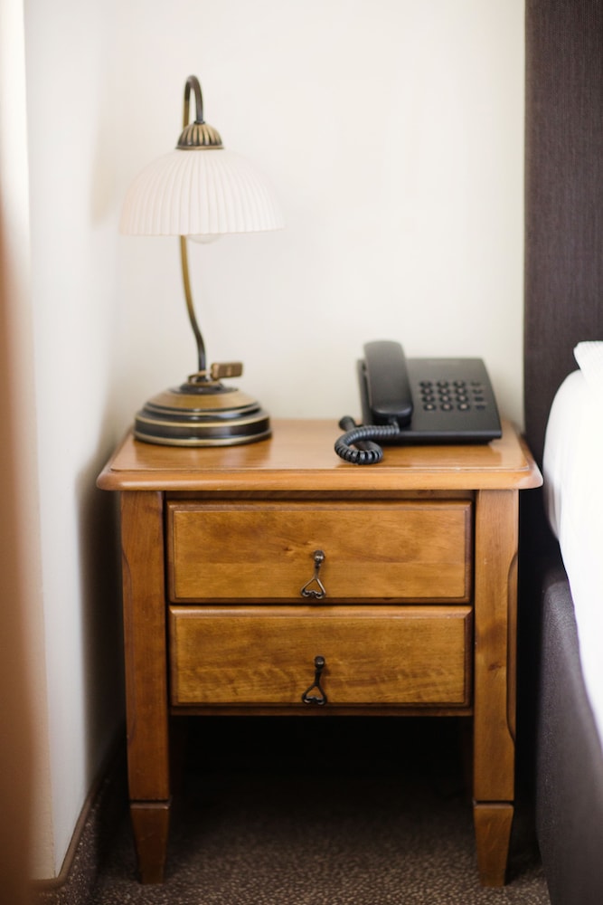 Hotel Eden — Hotel rooms in Krakow, Lesser Poland