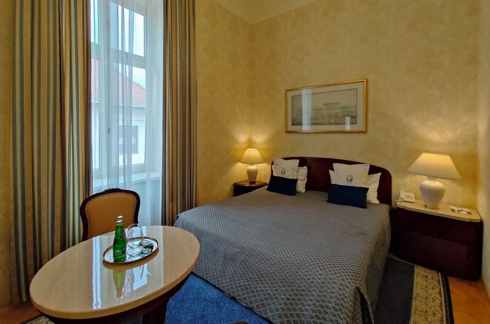 Grand Hotel — Rooms in Krakow, Lesser Poland