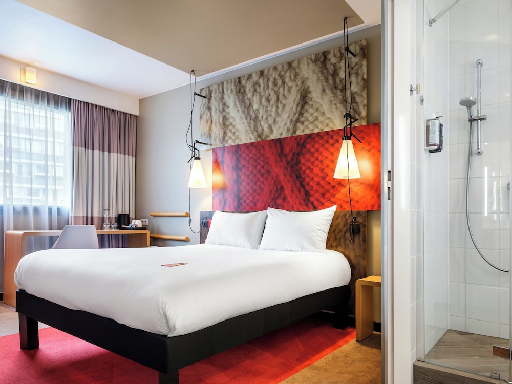ibis Krakow Centrum — Hotel rooms in Krakow, Lesser Poland