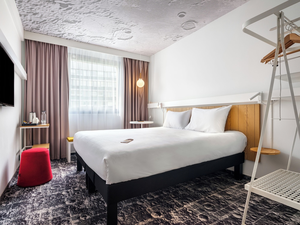 ibis Krakow Centrum — Hotel rooms in Krakow, Lesser Poland
