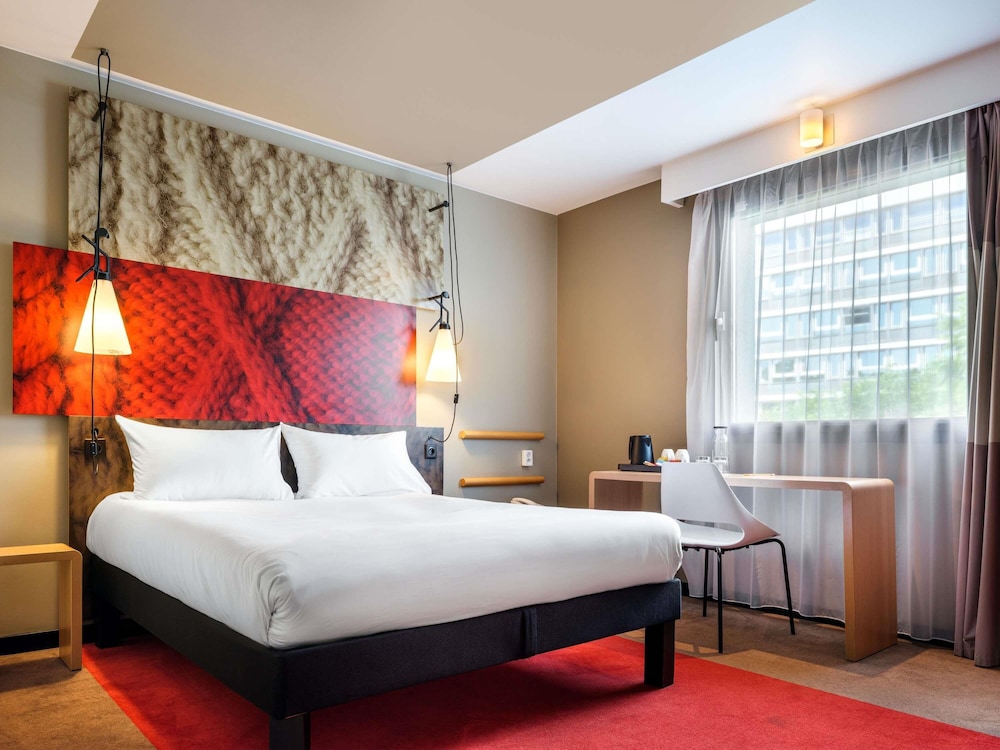 ibis Krakow Centrum — Hotel rooms in Krakow, Lesser Poland