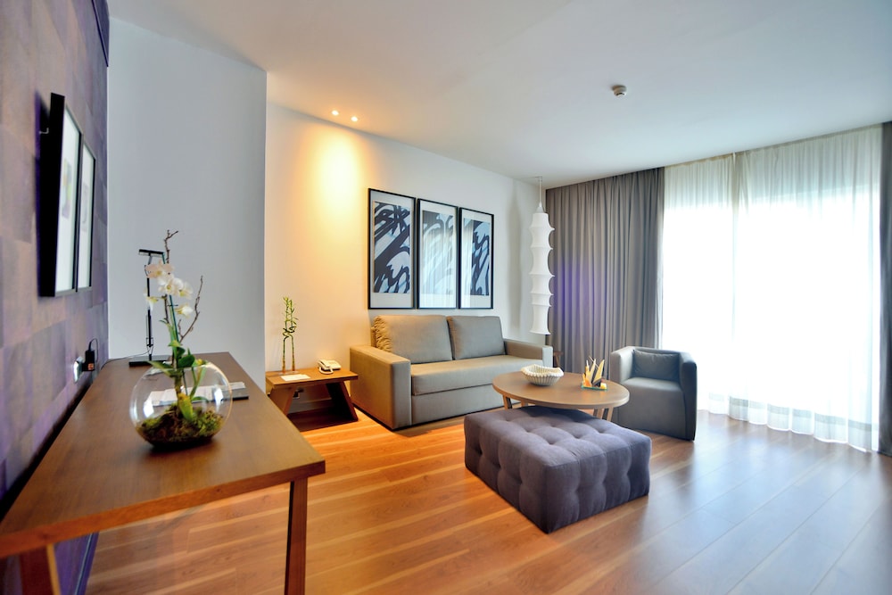 Barceló Sevilla Renacimiento — Hotel rooms in Seville, Andalusia