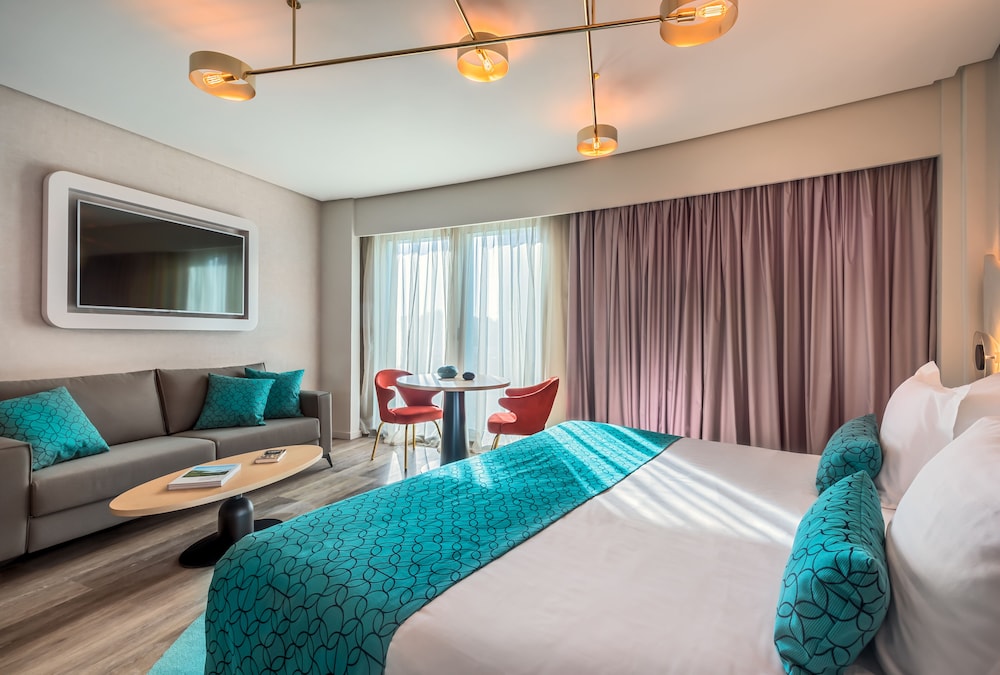 Barceló Sevilla Renacimiento — Hotel rooms in Seville, Andalusia