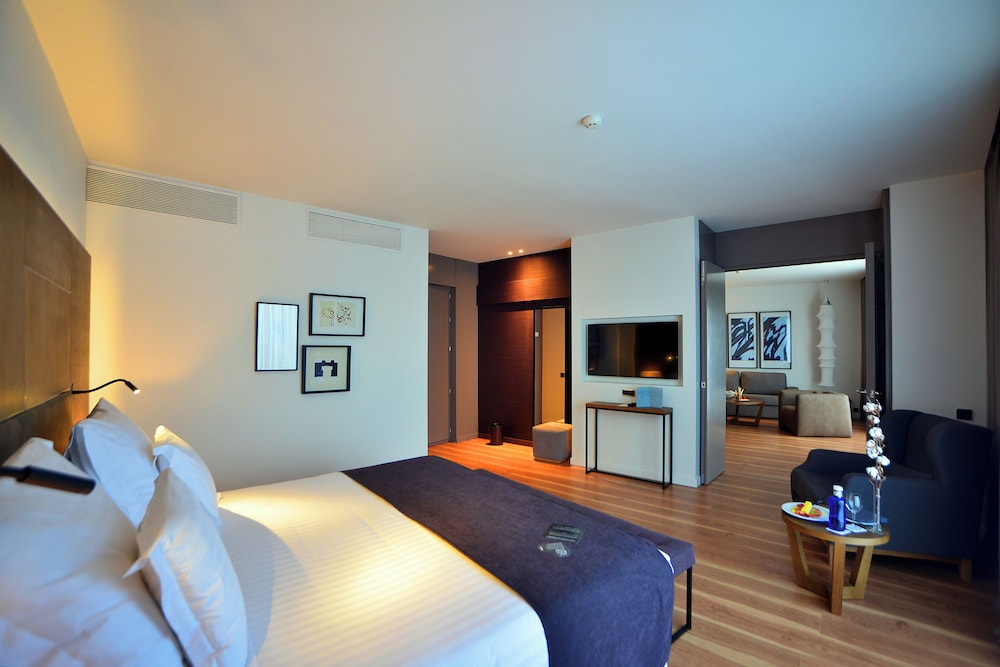 Barceló Sevilla Renacimiento — Hotel rooms in Seville, Andalusia