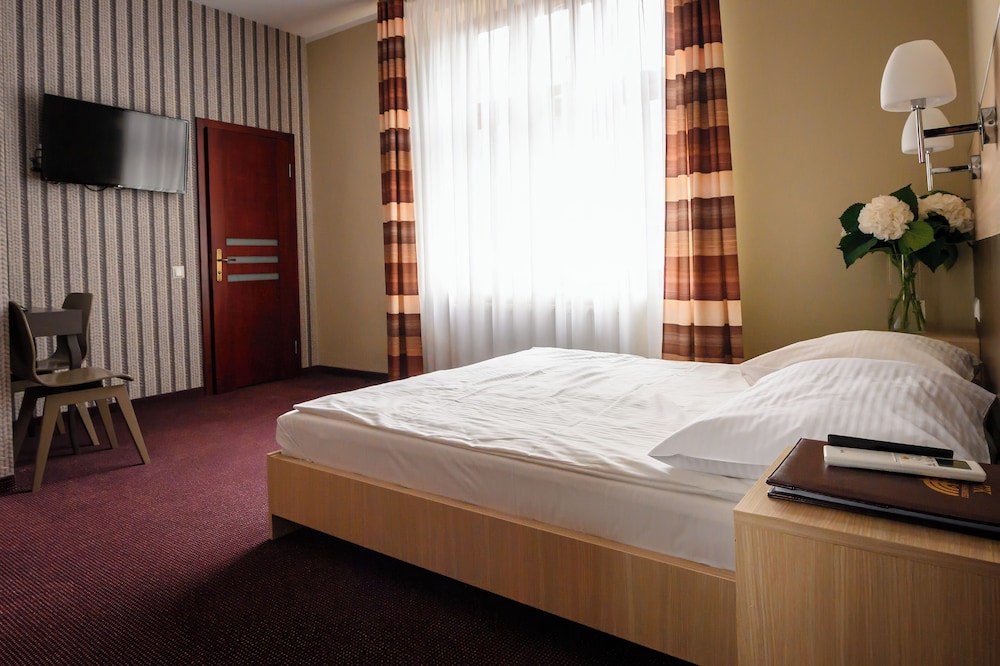 Hotel Kazimierz II — Hotel rooms in Krakow, Lesser Poland