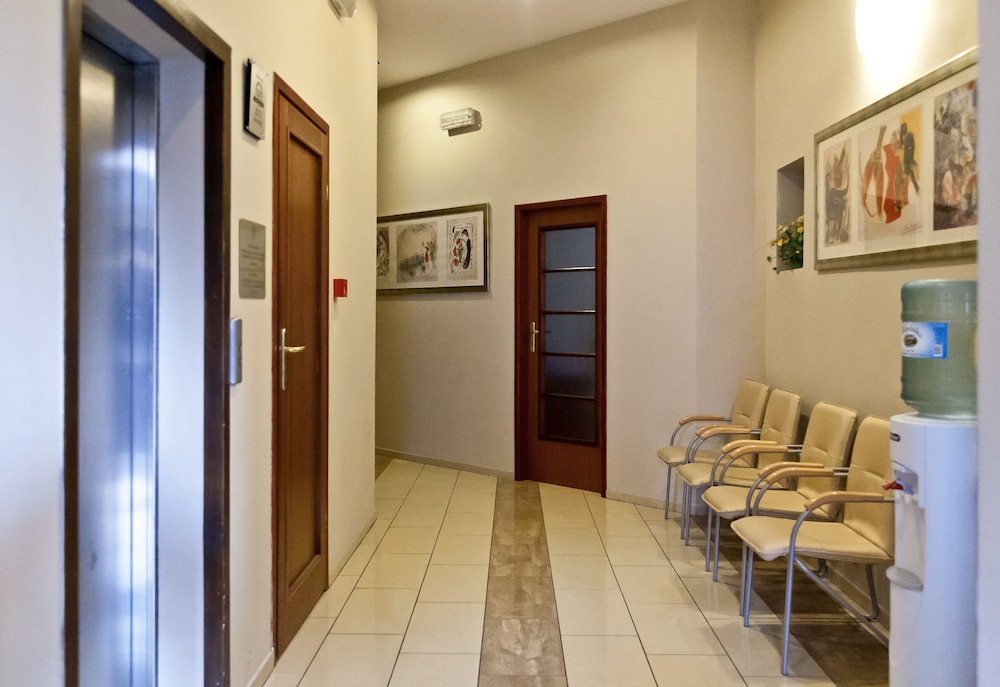 Hotel Kazimierz II — Hotel building in Krakow, Lesser Poland