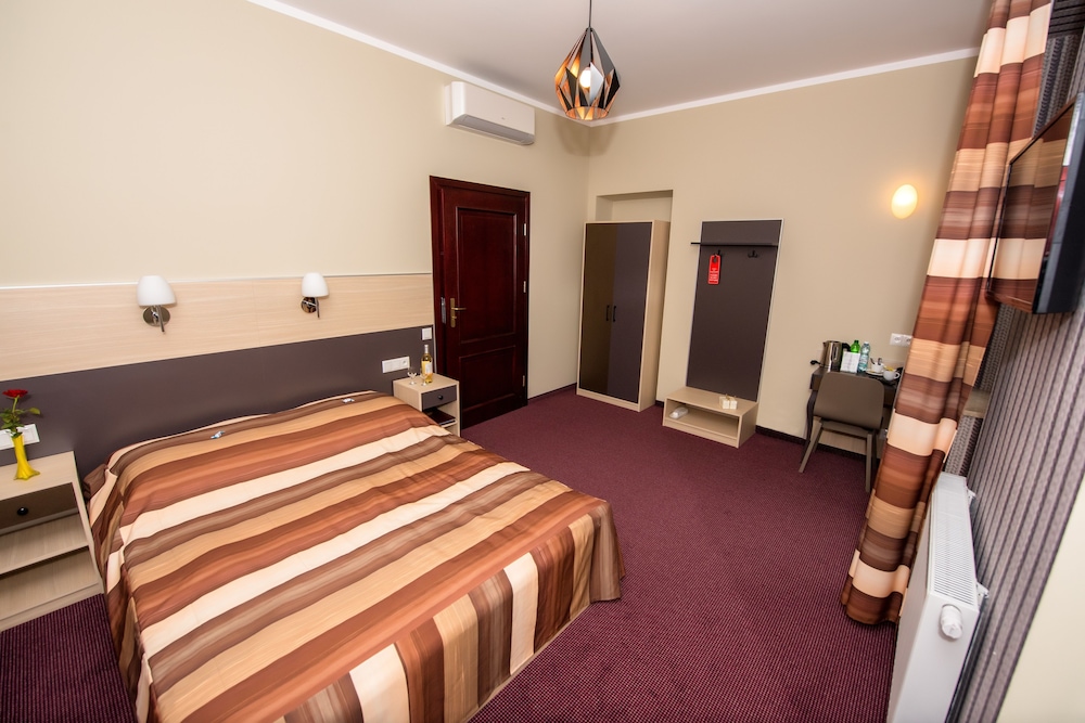 Hotel Kazimierz II — Hotel rooms in Krakow, Lesser Poland