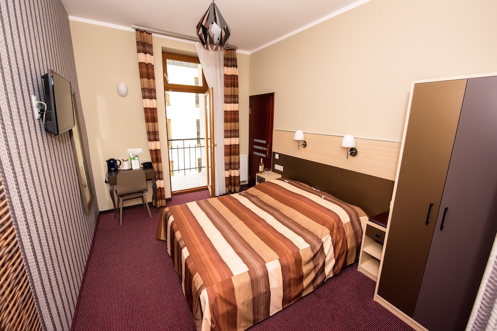 Hotel Kazimierz II — Hotel rooms in Krakow, Lesser Poland