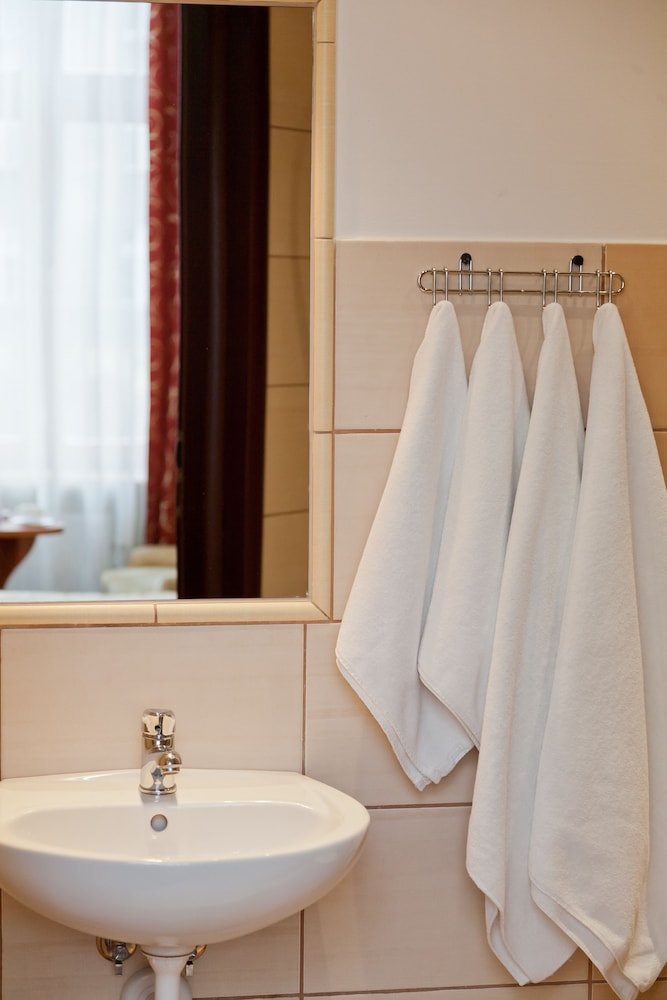 Hotel Kazimierz II — Hotel rooms in Krakow, Lesser Poland
