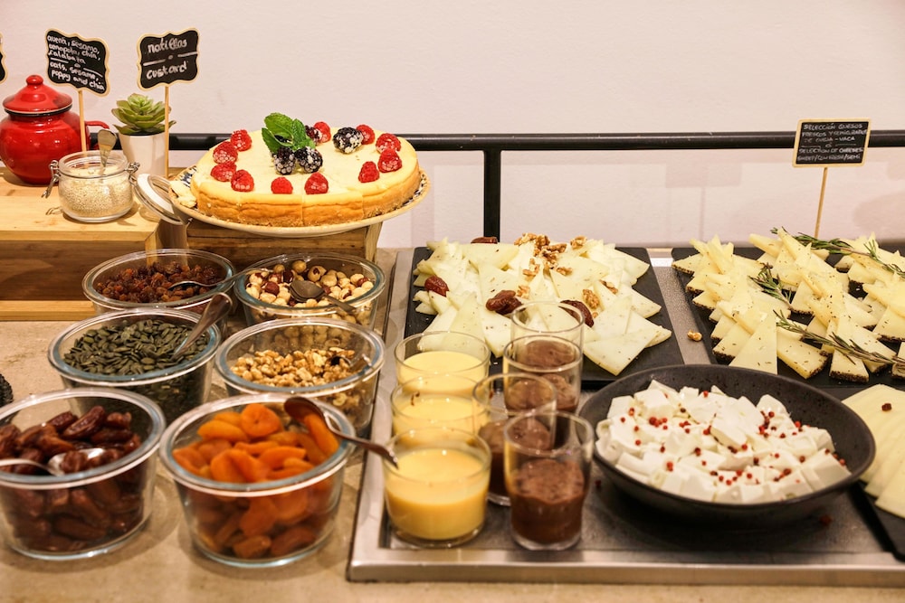 Becquer Hotel, Historic City Center — Restaurant & bars in Seville, Andalusia