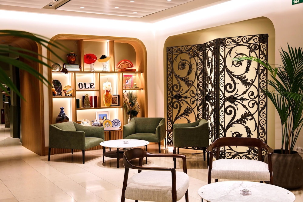 Becquer Hotel, Historic City Center — Restaurant & bars in Seville, Andalusia