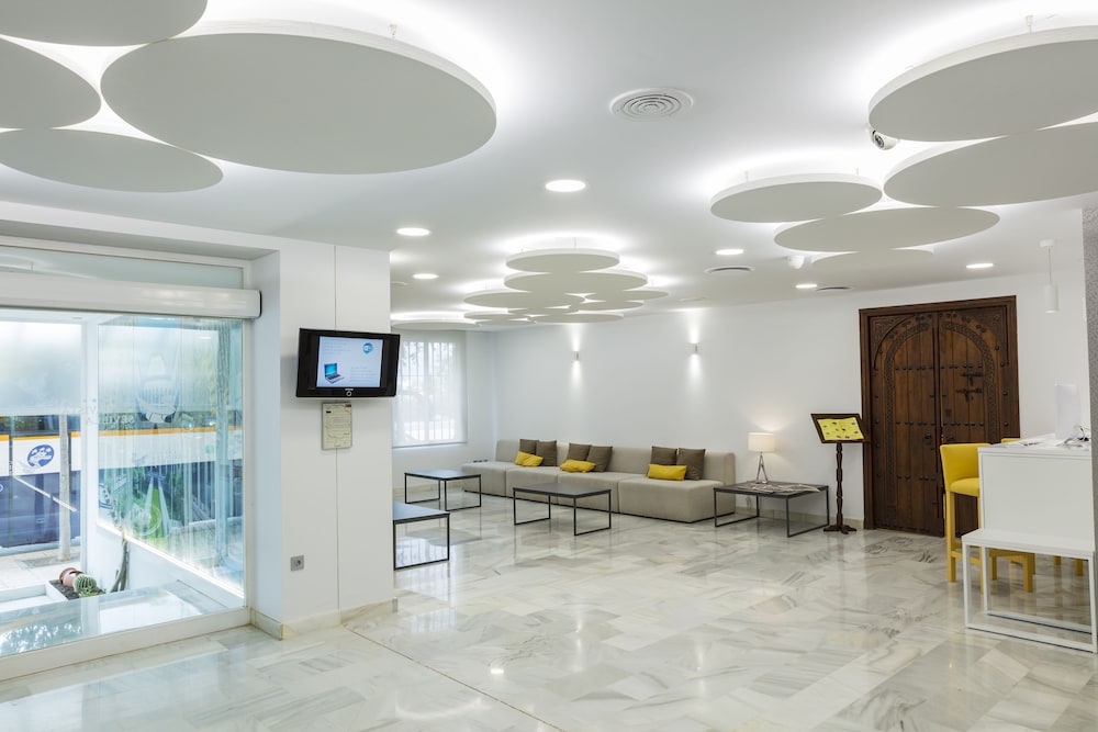 Hotel Bellavista Sevilla — Hotel building in Seville, Andalusia