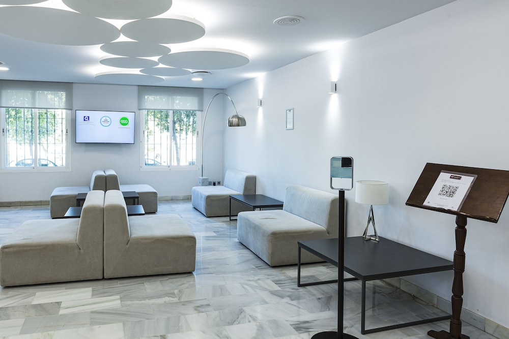 Hotel Bellavista Sevilla — Hotel building in Seville, Andalusia