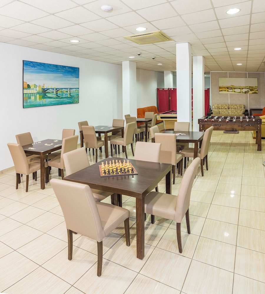 Hotel Bellavista Sevilla — Sports & recreation in Seville, Andalusia