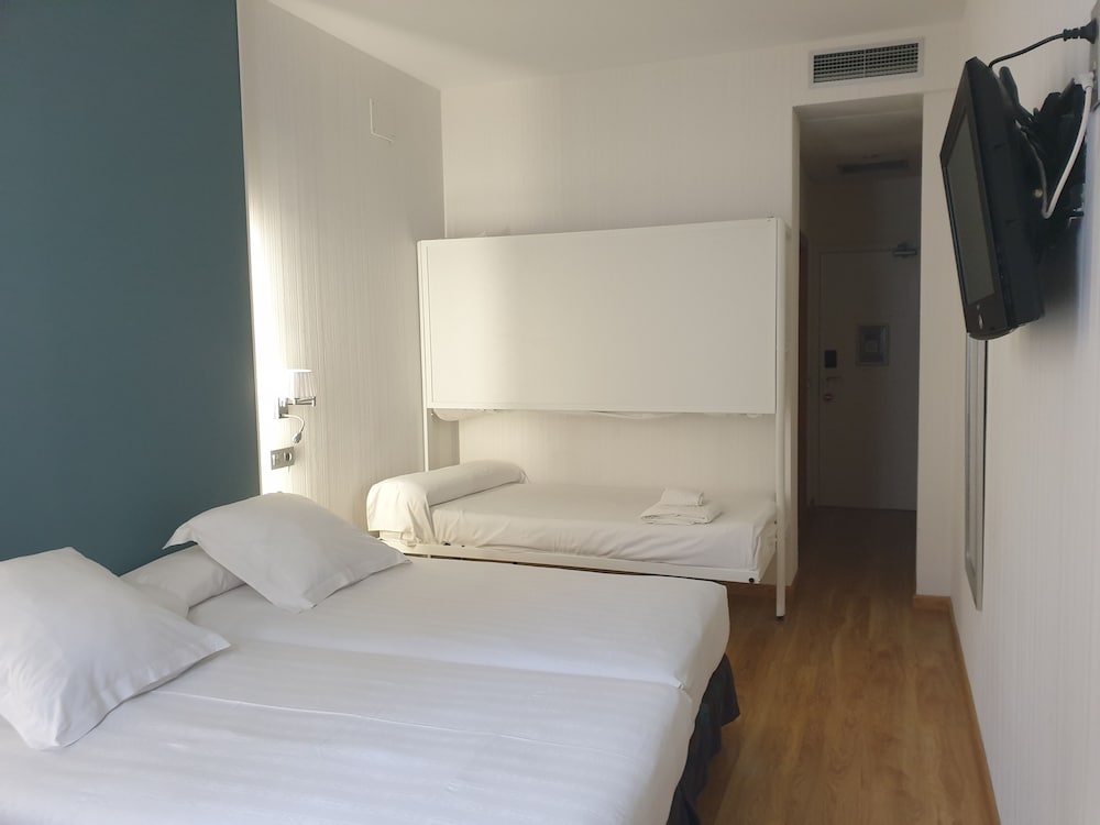 Hotel Bellavista Sevilla — Hotel rooms in Seville, Andalusia