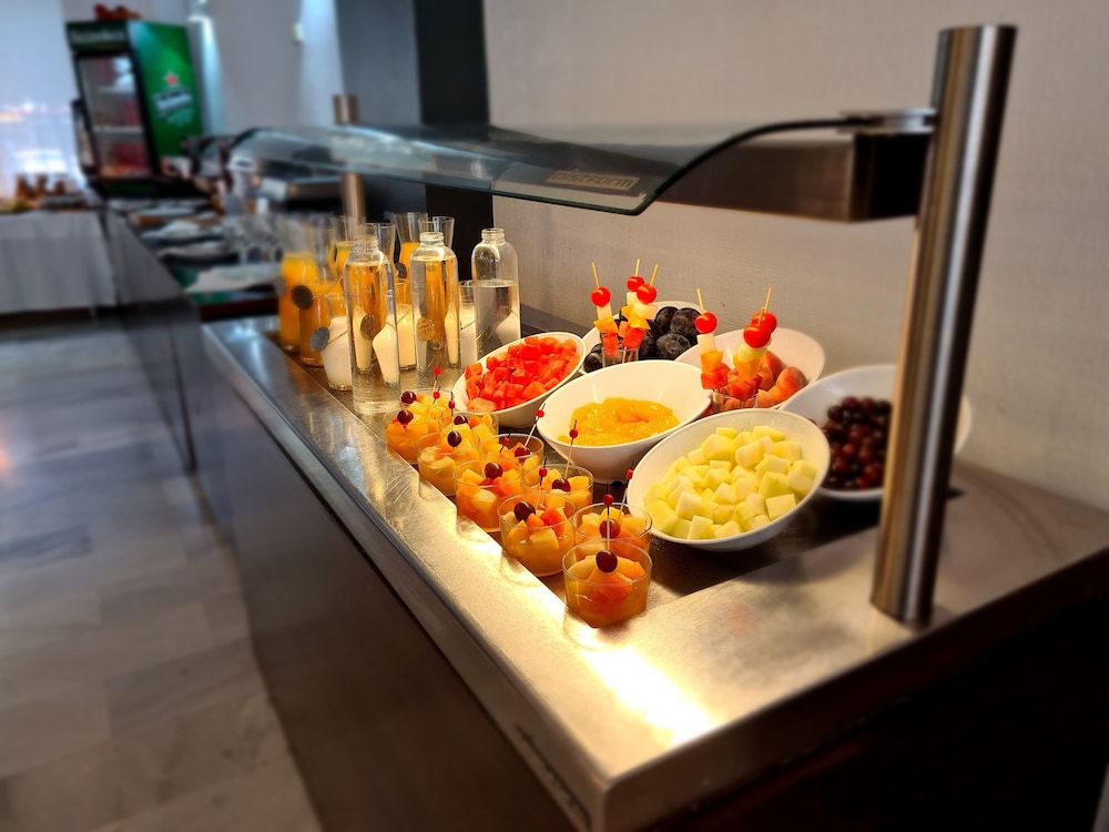 Hotel Bellavista Sevilla — Restaurant & bars in Seville, Andalusia