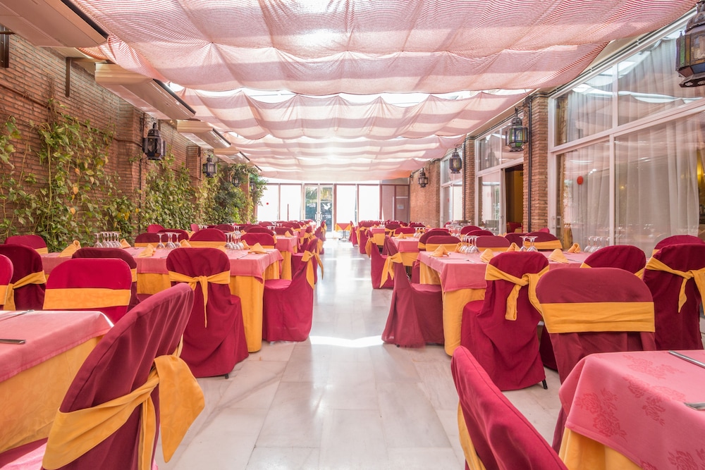Hotel Bellavista Sevilla — Restaurant & bars in Seville, Andalusia