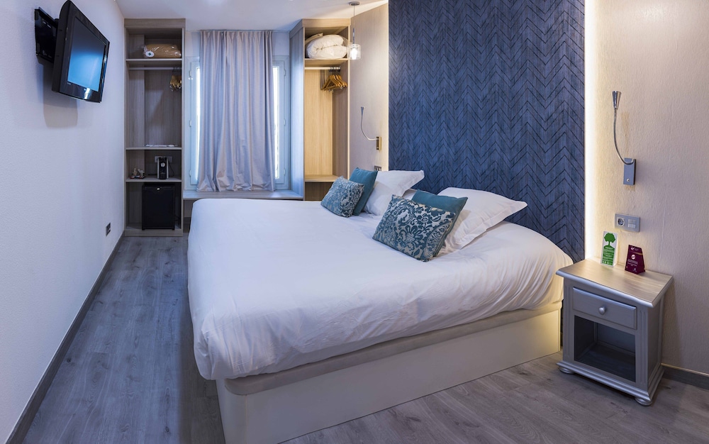 Hotel Bellavista Sevilla — Hotel rooms in Seville, Andalusia