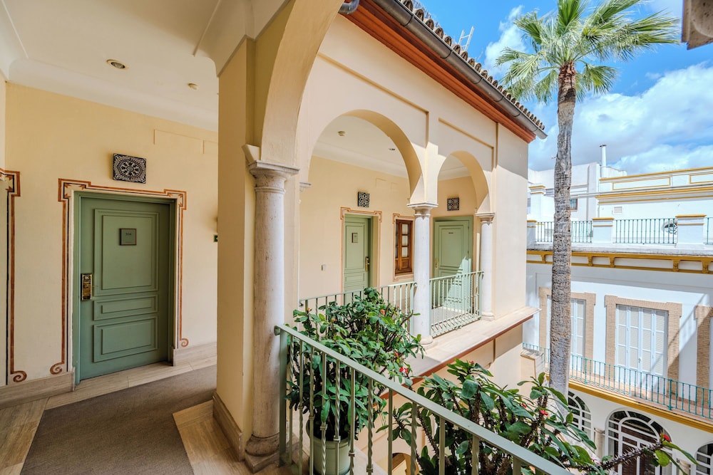 Casa Romana Hotel Boutique — Main photo in Seville, Andalusia