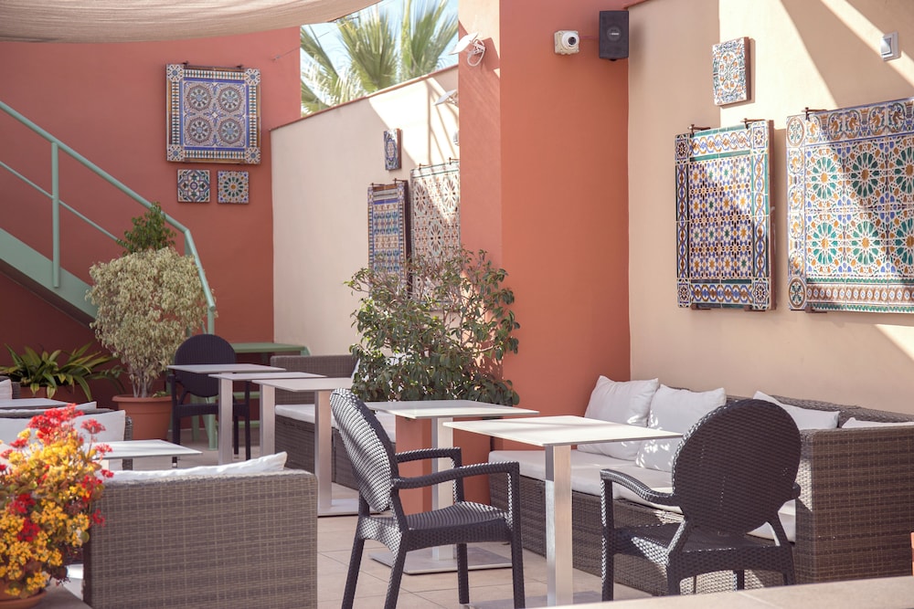 Casa Romana Hotel Boutique — Restaurant & bars in Seville, Andalusia
