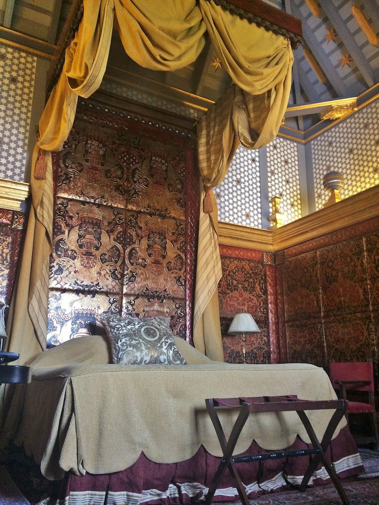 Las Casas de la Judería, Sevilla Historic City Center — Hotel rooms in Seville, Andalusia