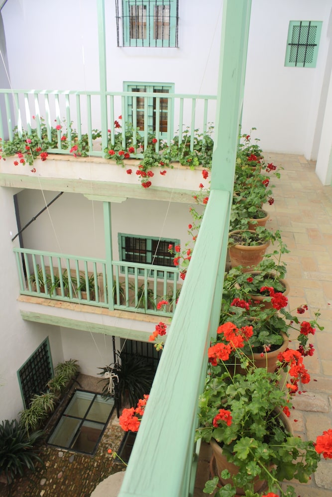 Las Casas de la Judería, Sevilla Historic City Center — Hotel building in Seville, Andalusia