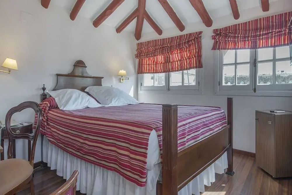 Las Casas de la Judería, Sevilla Historic City Center — Hotel rooms in Seville, Andalusia