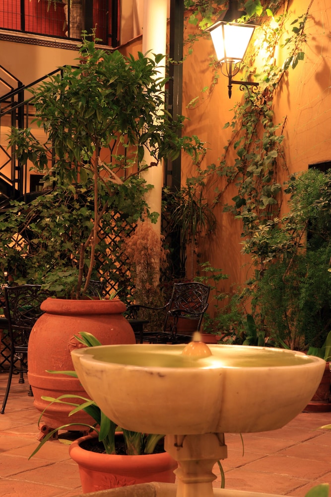 Hotel Cervantes — Hotel building in Seville, Andalusia