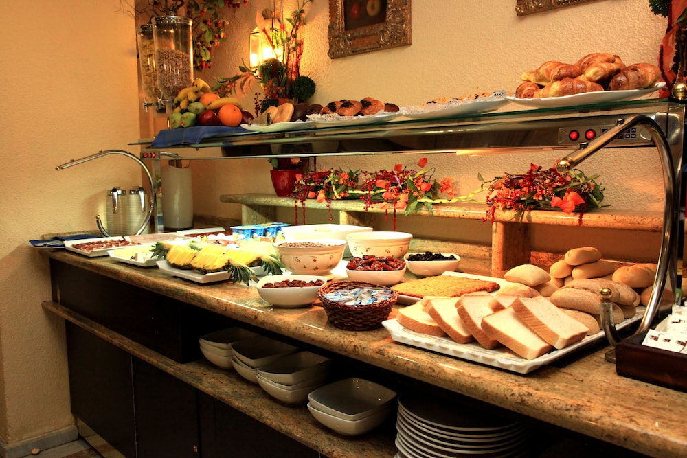 Hotel Cervantes — Restaurant & bars in Seville, Andalusia