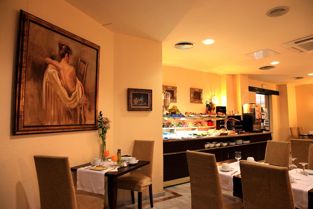 Hotel Cervantes — Restaurant & bars in Seville, Andalusia