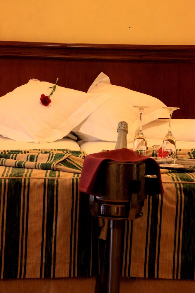 Hotel Cervantes — Hotel rooms in Seville, Andalusia